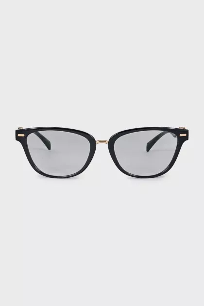 Black glasses with gradient lenses