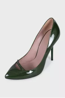 Green pumps