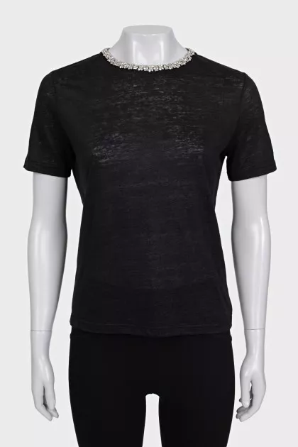 Straight T-shirt decorated with crystals