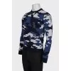 Men's blue jumper with a print