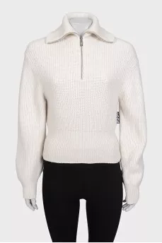 White cropped pullover with zipper