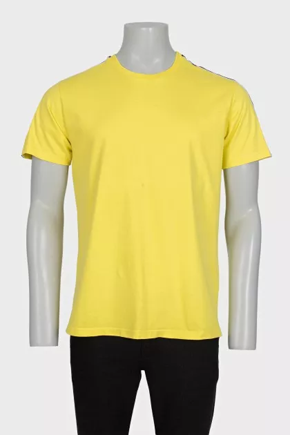 Men's yellow t-shirt with shoulder panels