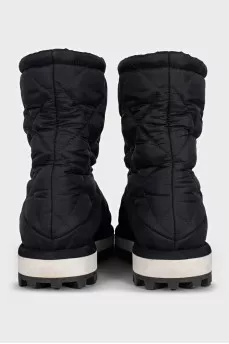 Quilted textile boots