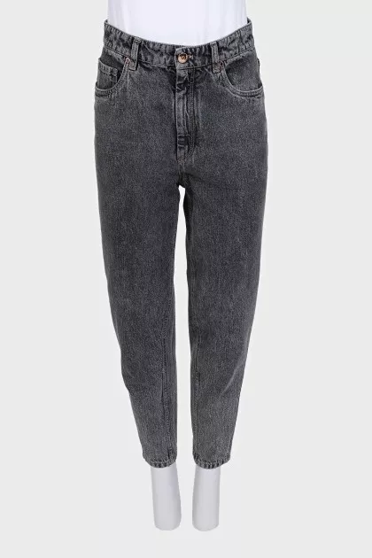 High-waisted, tapered jeans