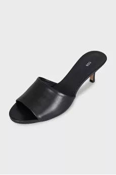 Leather heeled mules with tag