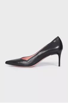 Black leather pointed toe pumps