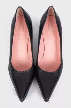 Black leather pointed toe pumps