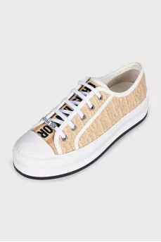 Білі кеди Walk'n'Dior з тисненням
