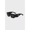 Сонцезахисні окуляри з масивними дужками