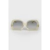 Wayfarer sunglasses beige