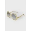 Wayfarer sunglasses beige