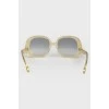 Wayfarer sunglasses beige
