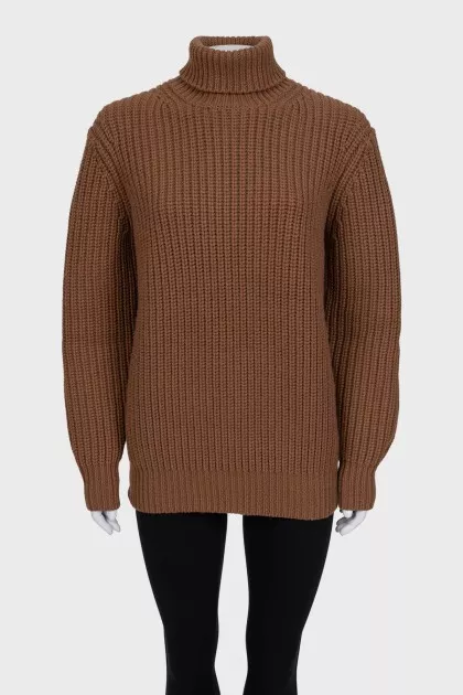 Brown cashmere sweater with tag