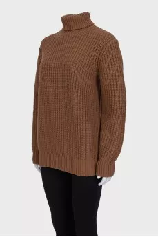 Brown cashmere sweater with tag