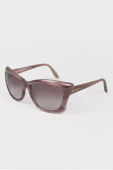 TEASHADES sunglasses with a motionless nose bridge