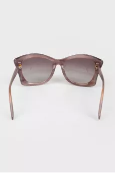 TEASHADES sunglasses with a motionless nose bridge