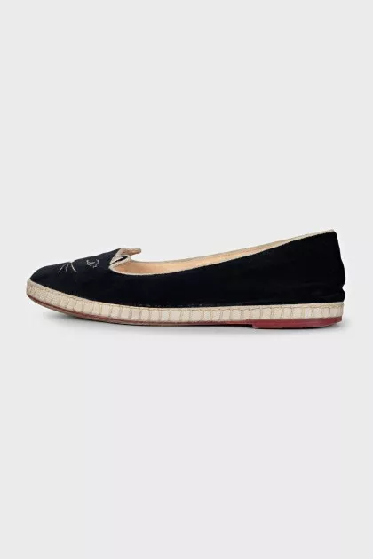 Black ballet flats with embroidery