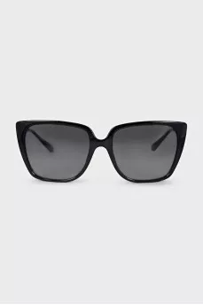 Black cat eye sunglasses