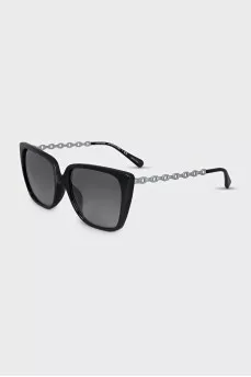 Black cat eye sunglasses