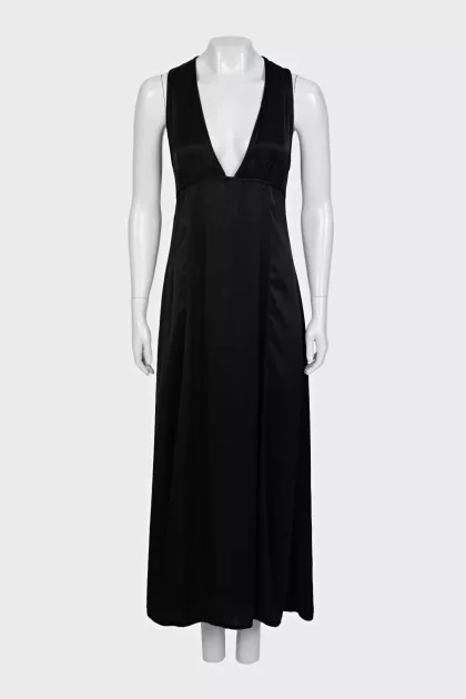 Black dress with a cutout on the back