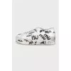Sneakers with a distressed effect