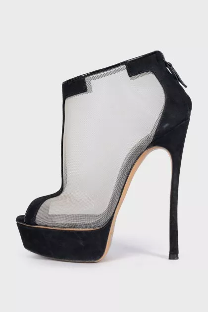 Transparent ankle boots with heels and zip