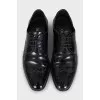 Men's leather shoes with perforated toes