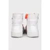 Sneakers with signature Off-Court 3.0 decor