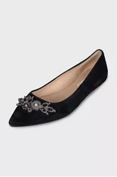 Suede ballet flats with a decorated toe