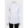 Fitted shirt decorated with rhinestones