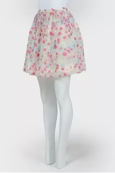 Sun skirt with embroidered flowers