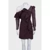 One-shoulder dress decorated with a frill