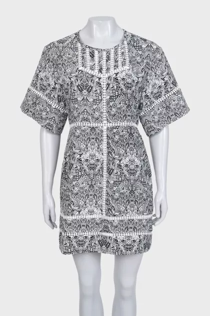 Black and white printed dress