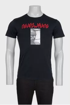 Men's T-shirt decorated with patches