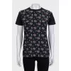 Black T-shirt with floral print
