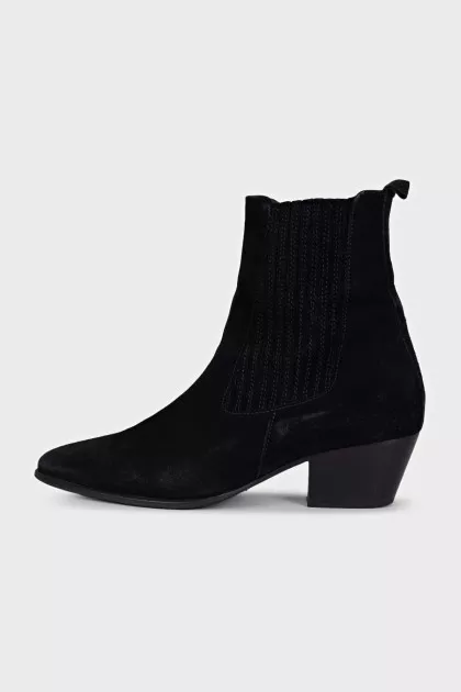 Black Cossack boots without fastening