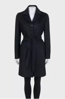 Black coat with belt and pockets