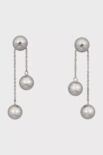 White gold drop earrings