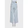 Straight-leg blue jeans