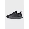 Men's insulated black sneakers