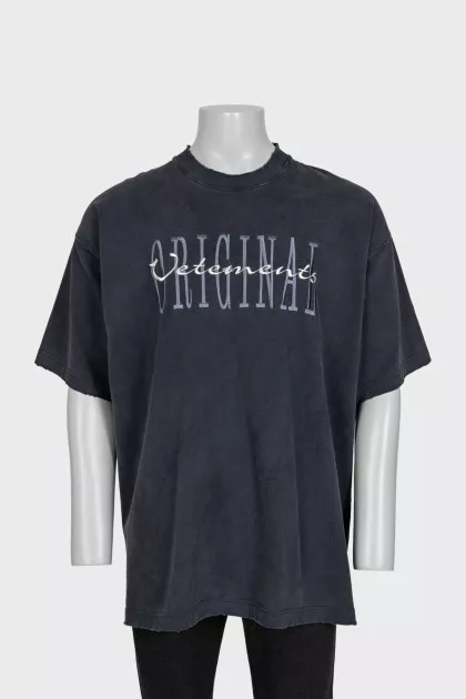 Чоловіча футболка oversize з вишивкою