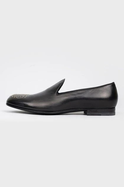 Men's lofors with rivets in front