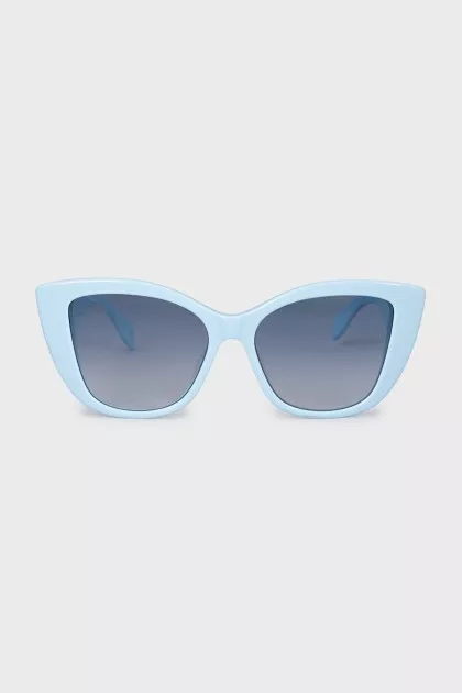 Blue sunglasses with signature print