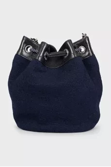 Bucket bag with drawstring