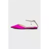 Flat shoes decorated with crystals