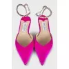 Flat shoes decorated with crystals