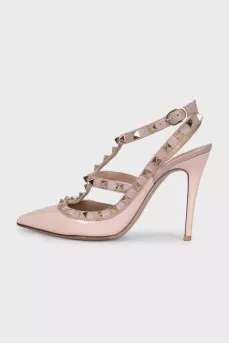 Rockstud leather shoes with studs