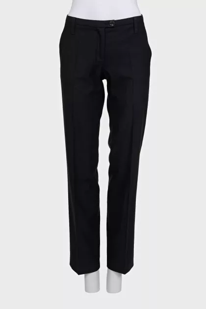 Black low-rise straight trousers