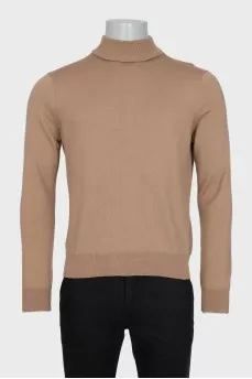 Men's brown wool turtleneck