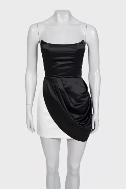 Black and white zipper mini dress